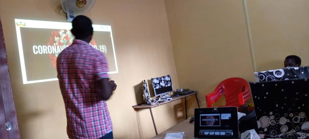 Aguilcort educates the community in Bissau, West Africa, about how to prevent the spread of coronavirus.